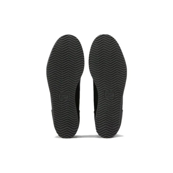 Sapatos Delegation Chunk High Top «Black Faux Fur»
