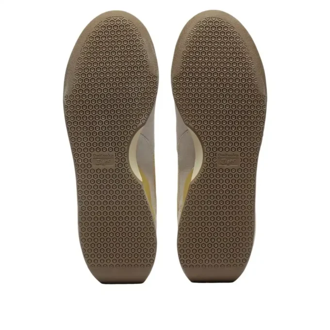 Ultimate 81 Ex «Castanho mineral preto»